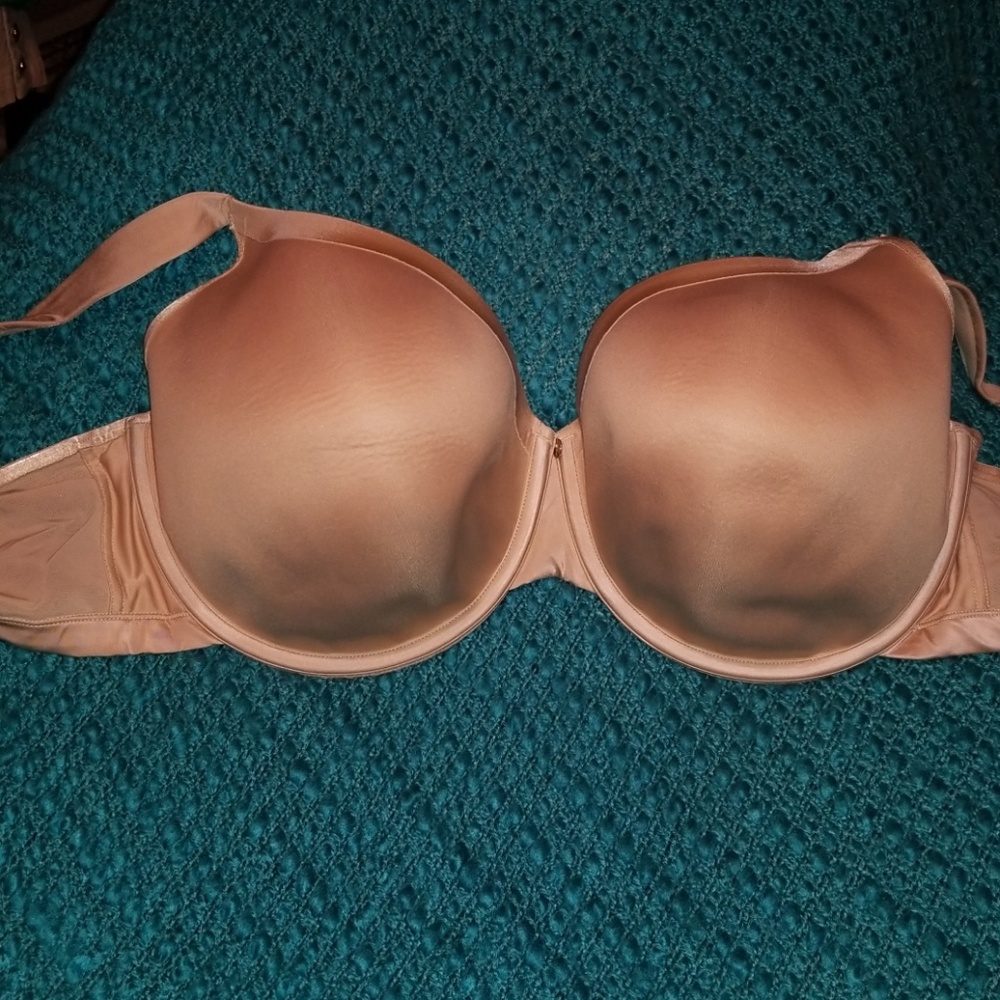 40G Cacique beige underwire bra